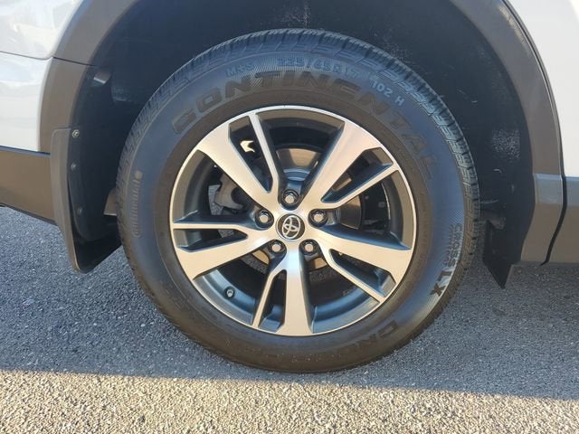 2016 Toyota RAV4 XLE