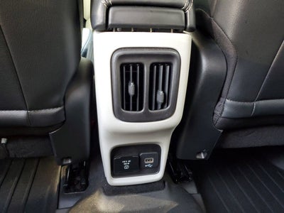 2019 Jeep Compass Latitude w/Sun/Wheel Pkg