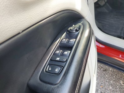 2019 Jeep Compass Latitude w/Sun/Wheel Pkg