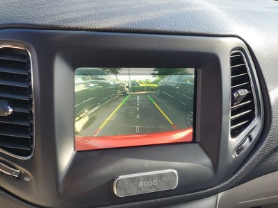 2019 Jeep Compass Latitude w/Sun/Wheel Pkg