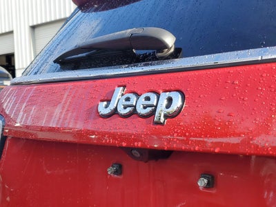 2019 Jeep Compass Latitude w/Sun/Wheel Pkg