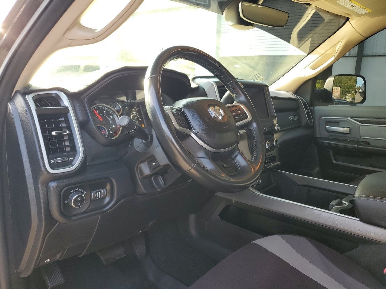 2019 RAM 3500 Big Horn Crew Cab 4x4 8' Box