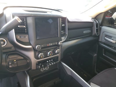 2019 RAM 3500 Big Horn Crew Cab 4x4 8' Box