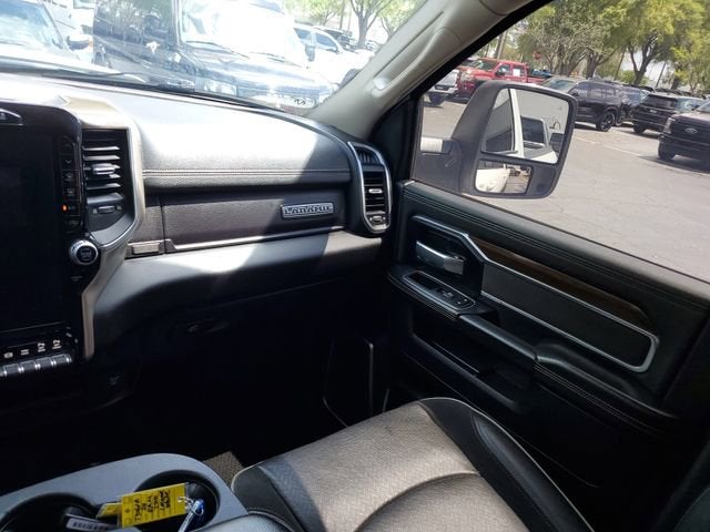 2024 RAM 2500 Laramie Crew Cab 4x4 6'4" Box