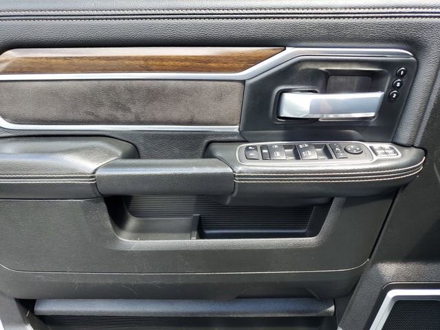 2024 RAM 2500 Laramie Crew Cab 4x4 6'4" Box