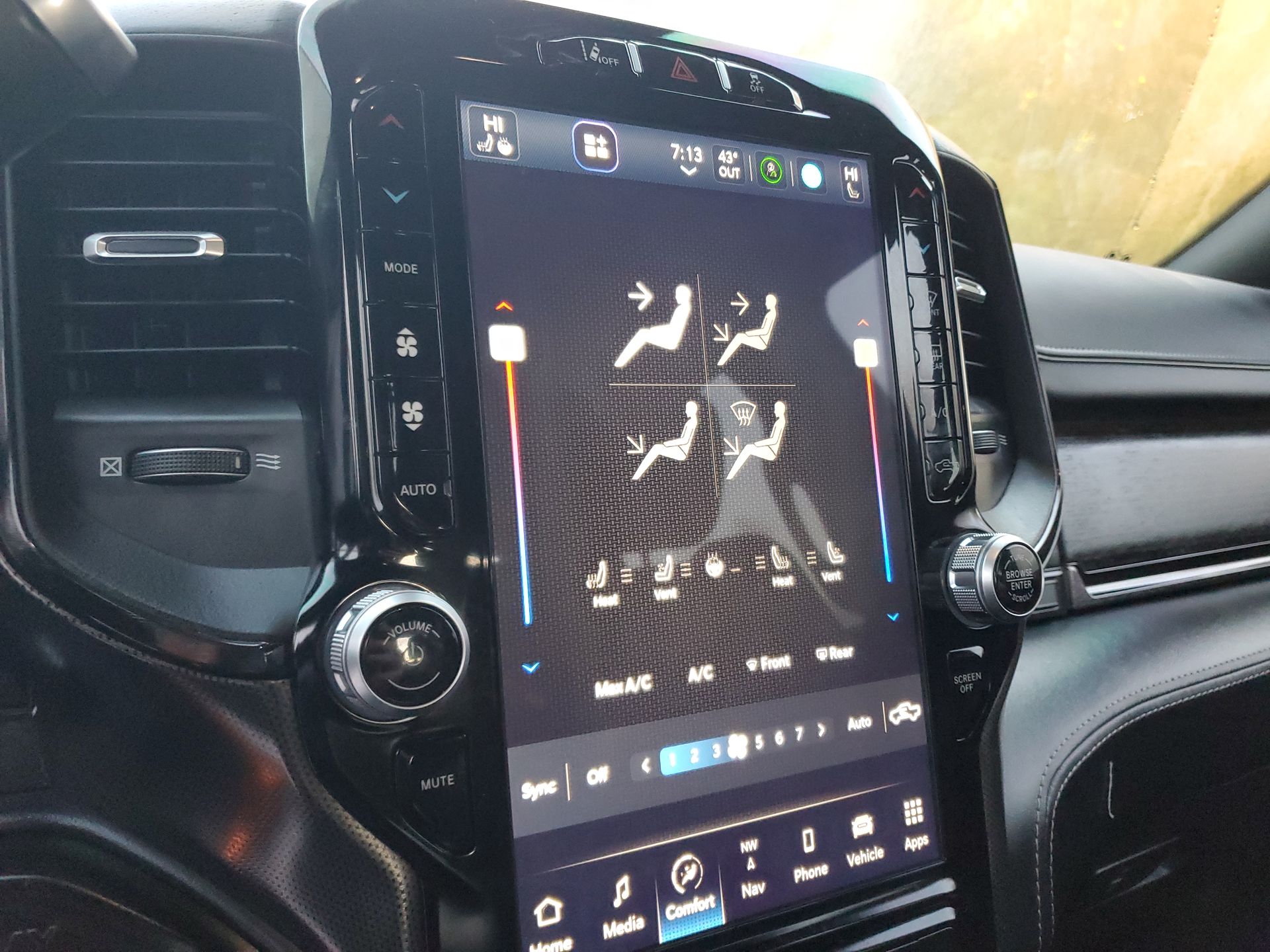 2024 RAM 2500 Limited Crew Cab 4x4 6'4" Box