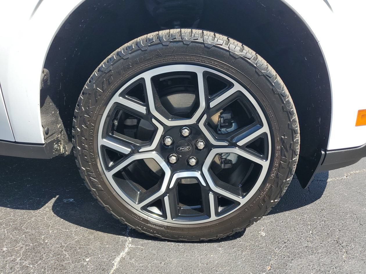 2025 Ford Maverick Lariat