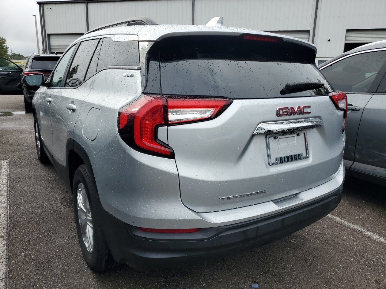2022 GMC Terrain SLE