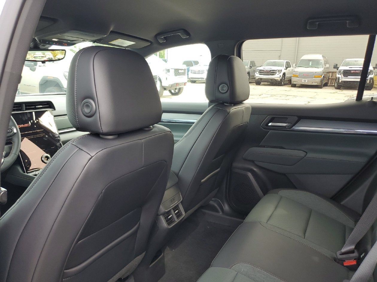 2027 GMC Terrain AT4