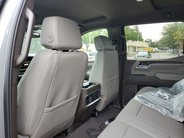 2026 GMC Sierra 1500 SLT - Photo 11