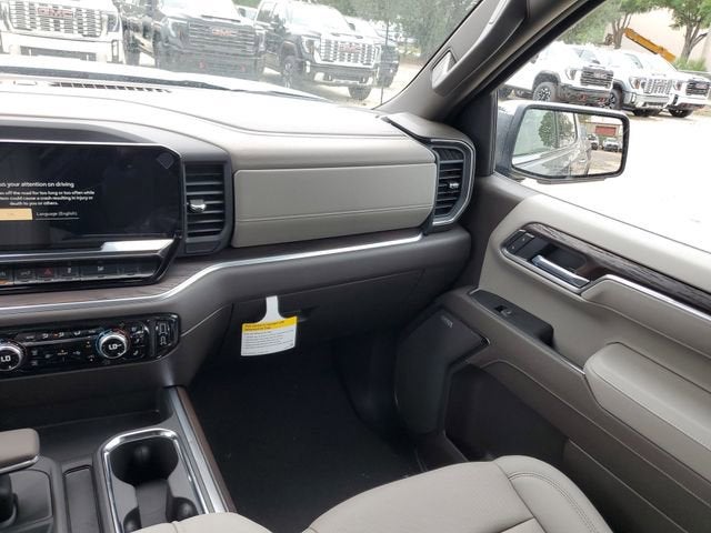 2026 GMC Sierra 1500 SLT - Photo 16