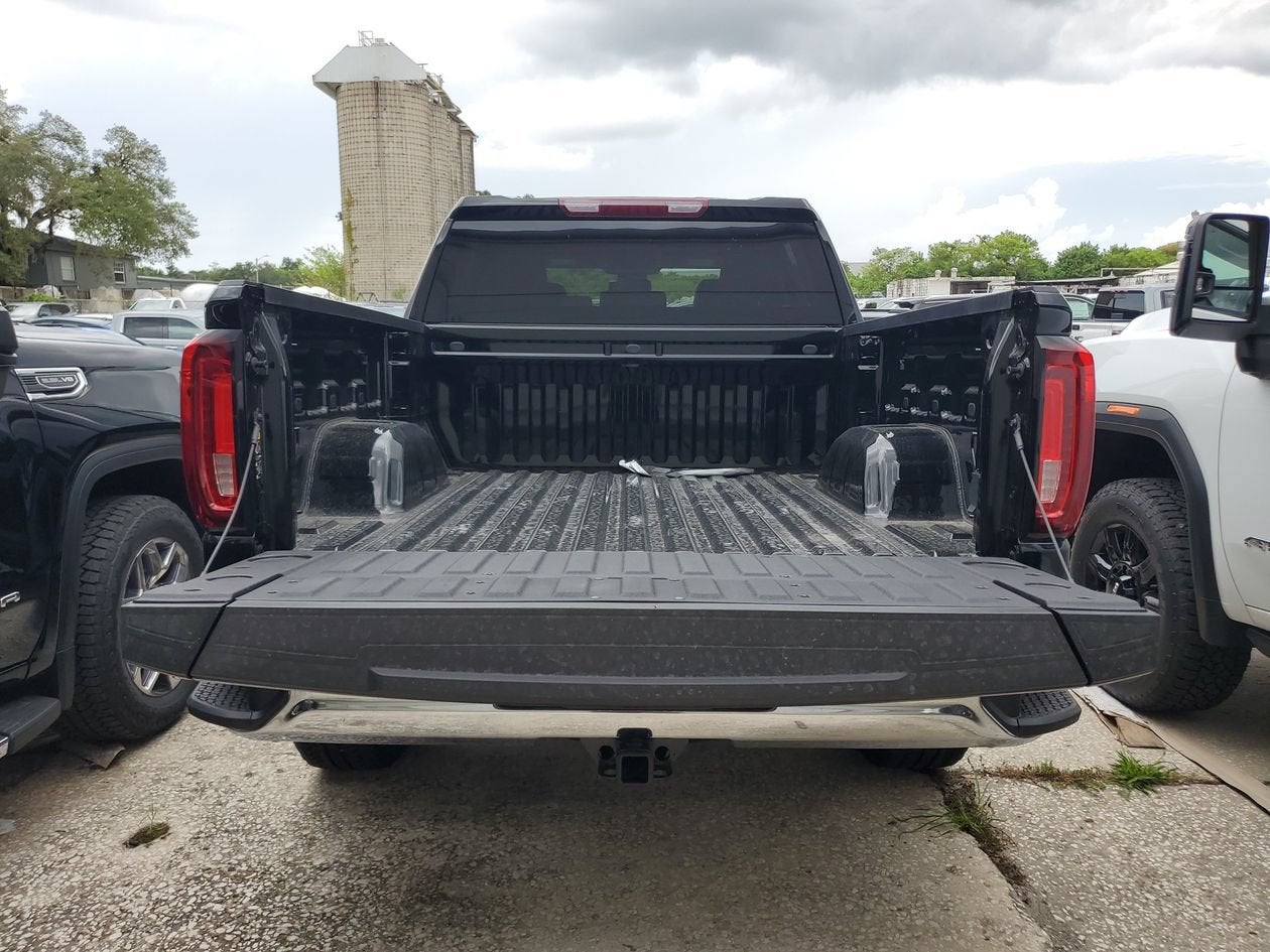 2026 GMC Sierra 1500 SLT - Photo 11