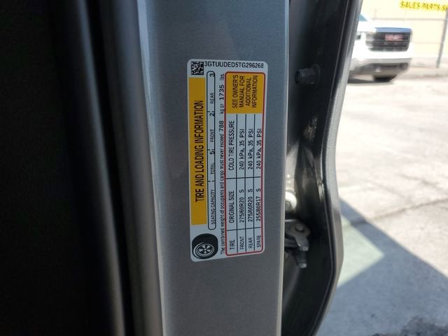 2026 GMC Sierra 1500 SLT