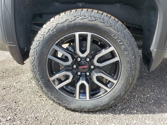2026 GMC Sierra 1500 AT4 - Photo 6