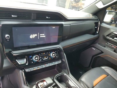 2025 GMC Sierra 1500 AT4