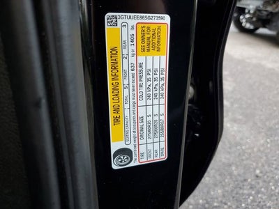 2025 GMC Sierra 1500 AT4