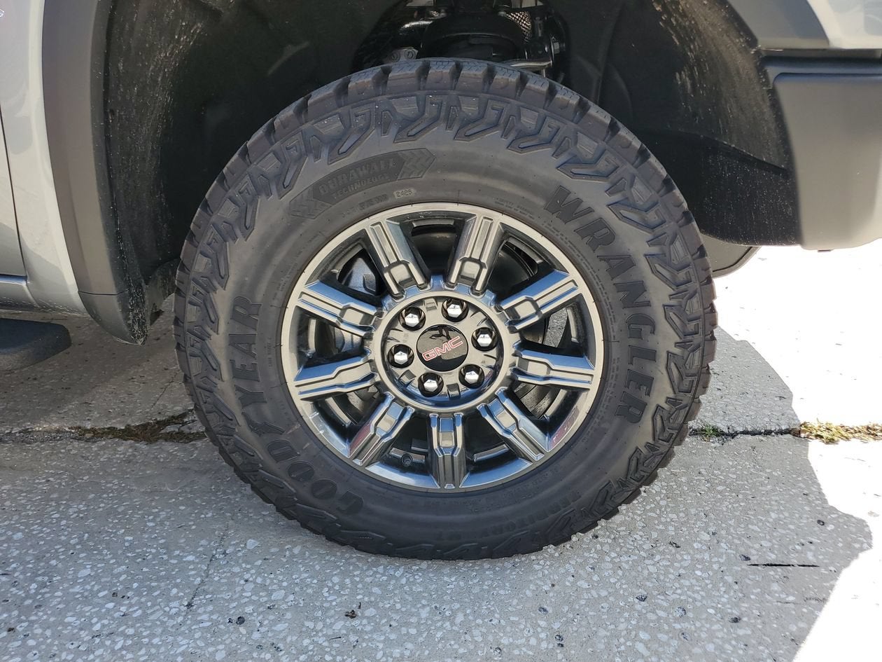 2026 GMC Sierra 1500 AT4X