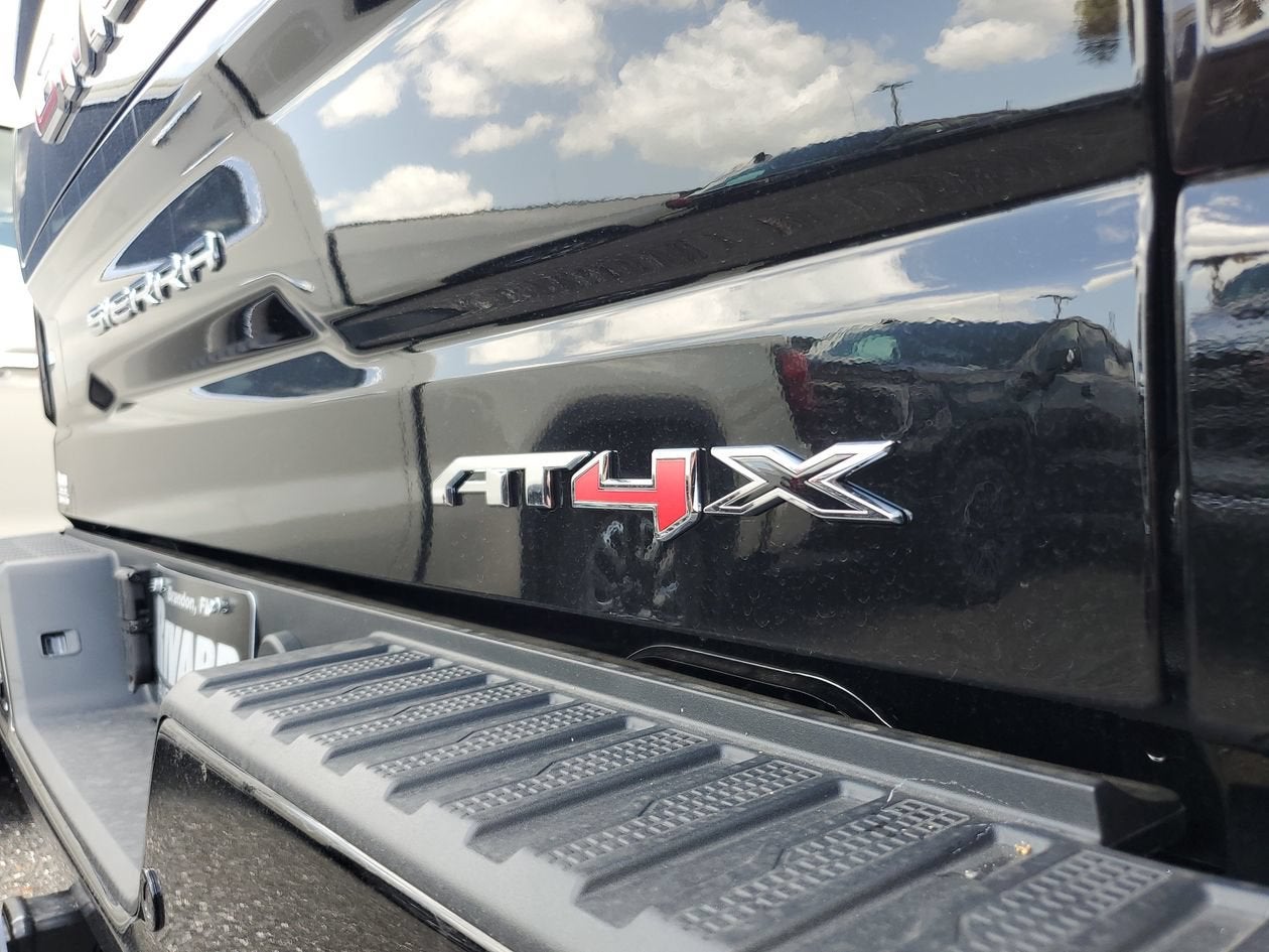 2026 GMC Sierra 1500 AT4X