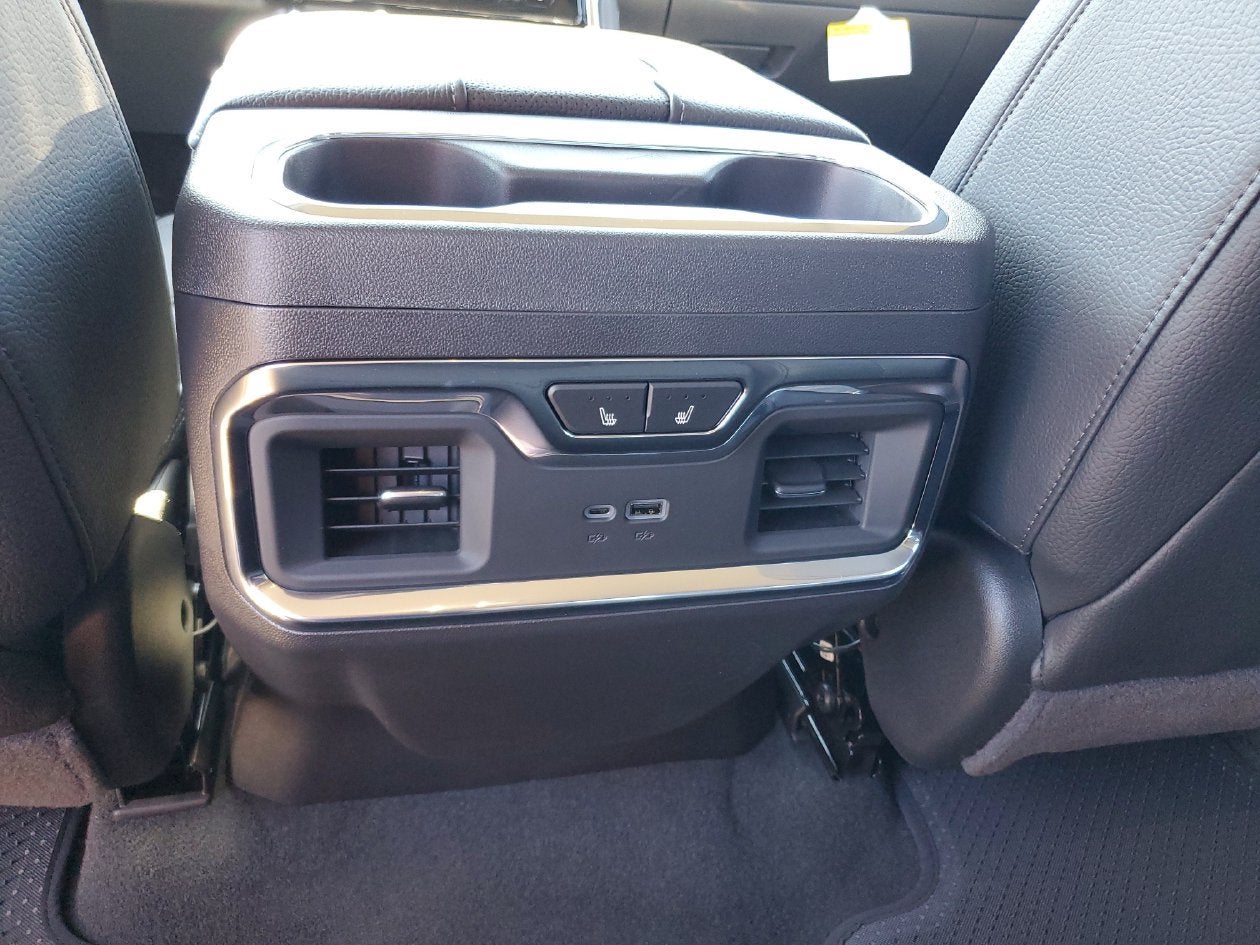 2026 GMC Sierra 1500 Denali - Photo 17