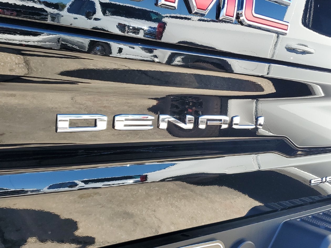 2026 GMC Sierra 1500 Denali - Photo 9