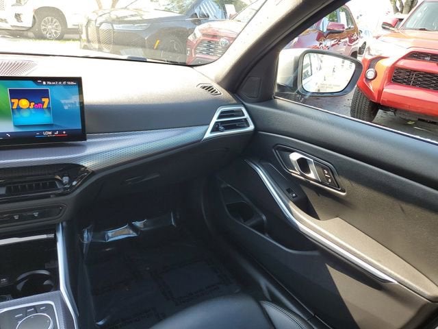 2025 BMW 3 Series 330i