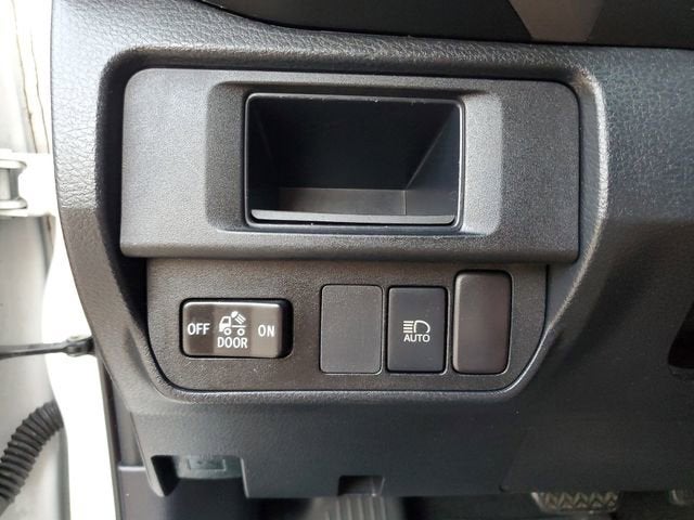 2019 Toyota Tacoma 2WD SR5