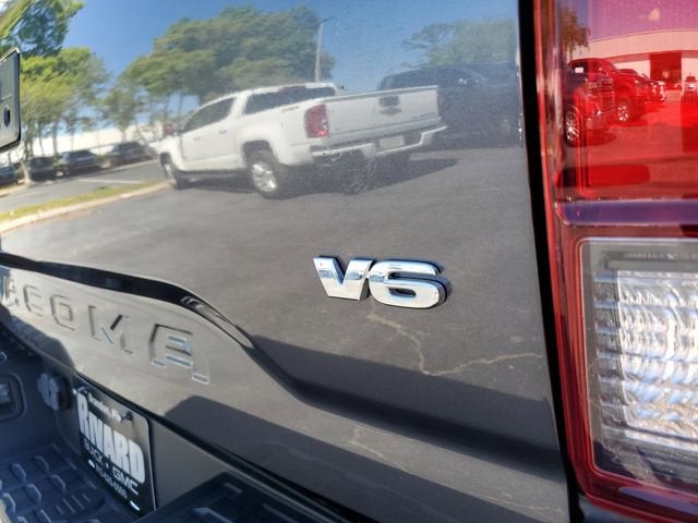 2022 Toyota Tacoma SR5 V6