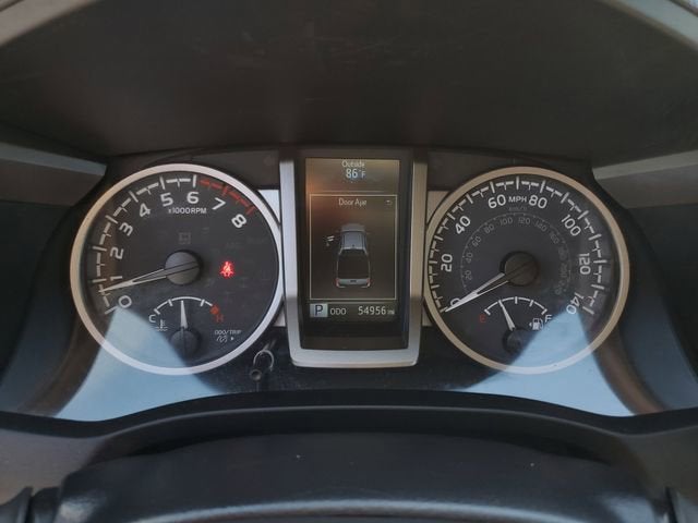 2022 Toyota Tacoma SR5 V6