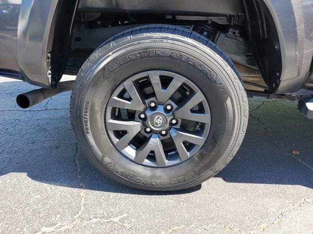 2022 Toyota Tacoma SR5 V6