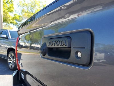 2022 Toyota Tacoma SR5 V6