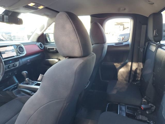 2022 Toyota Tacoma SR5 V6