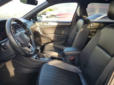 2022 Volkswagen Tiguan 2.0T SE R-Line Black