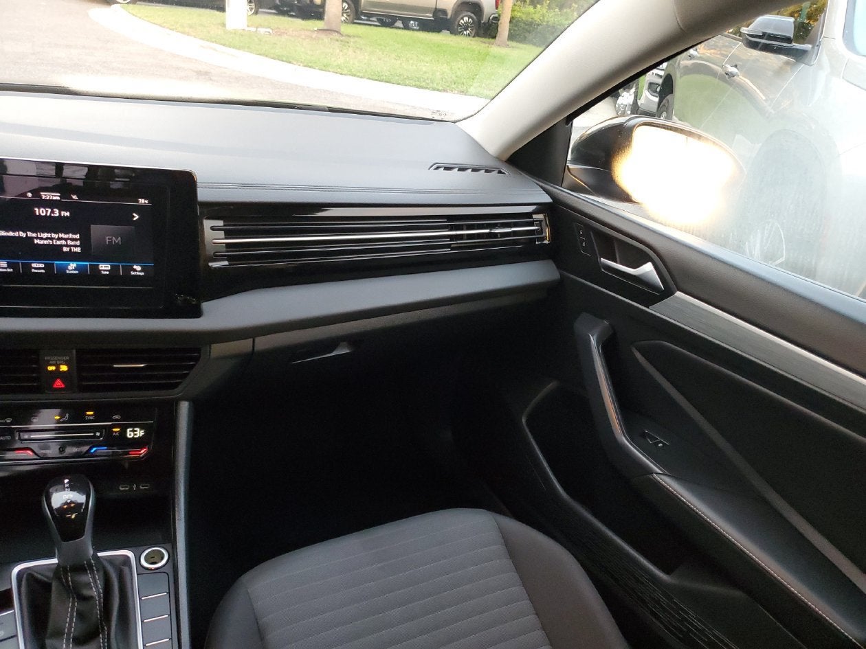 2025 Volkswagen Jetta S