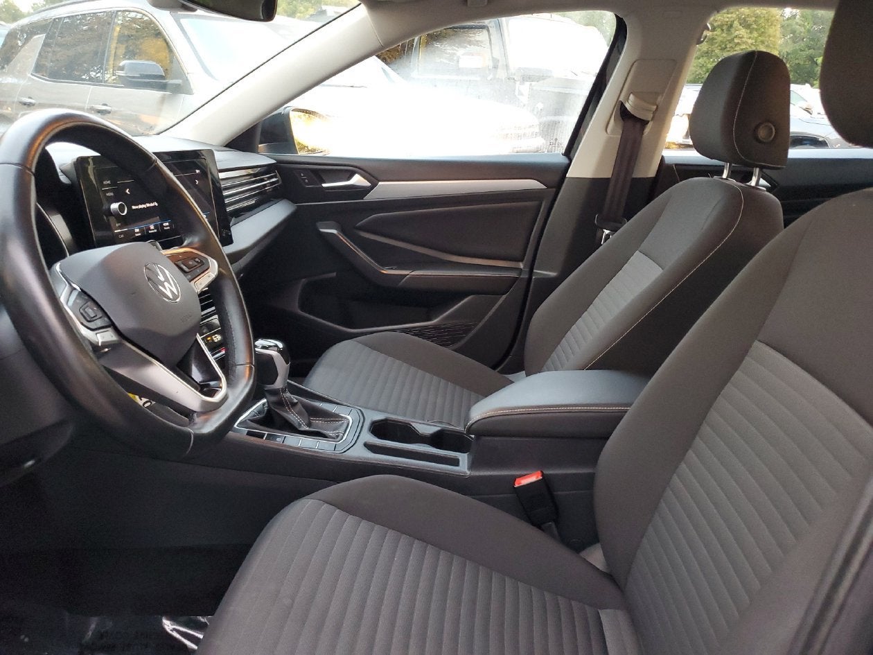 2025 Volkswagen Jetta S