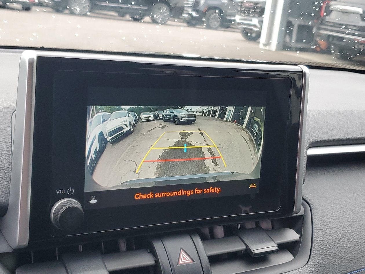 2023 Toyota RAV4 Hybrid SE