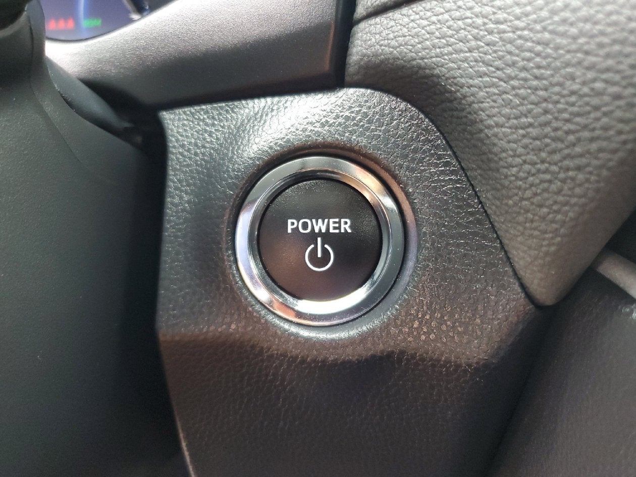 2023 Toyota RAV4 Hybrid SE