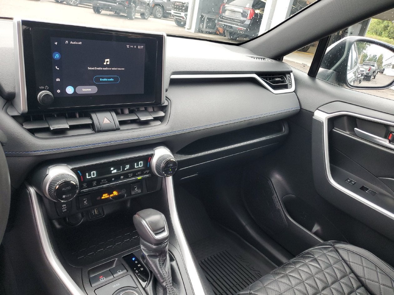 2023 Toyota RAV4 Hybrid SE