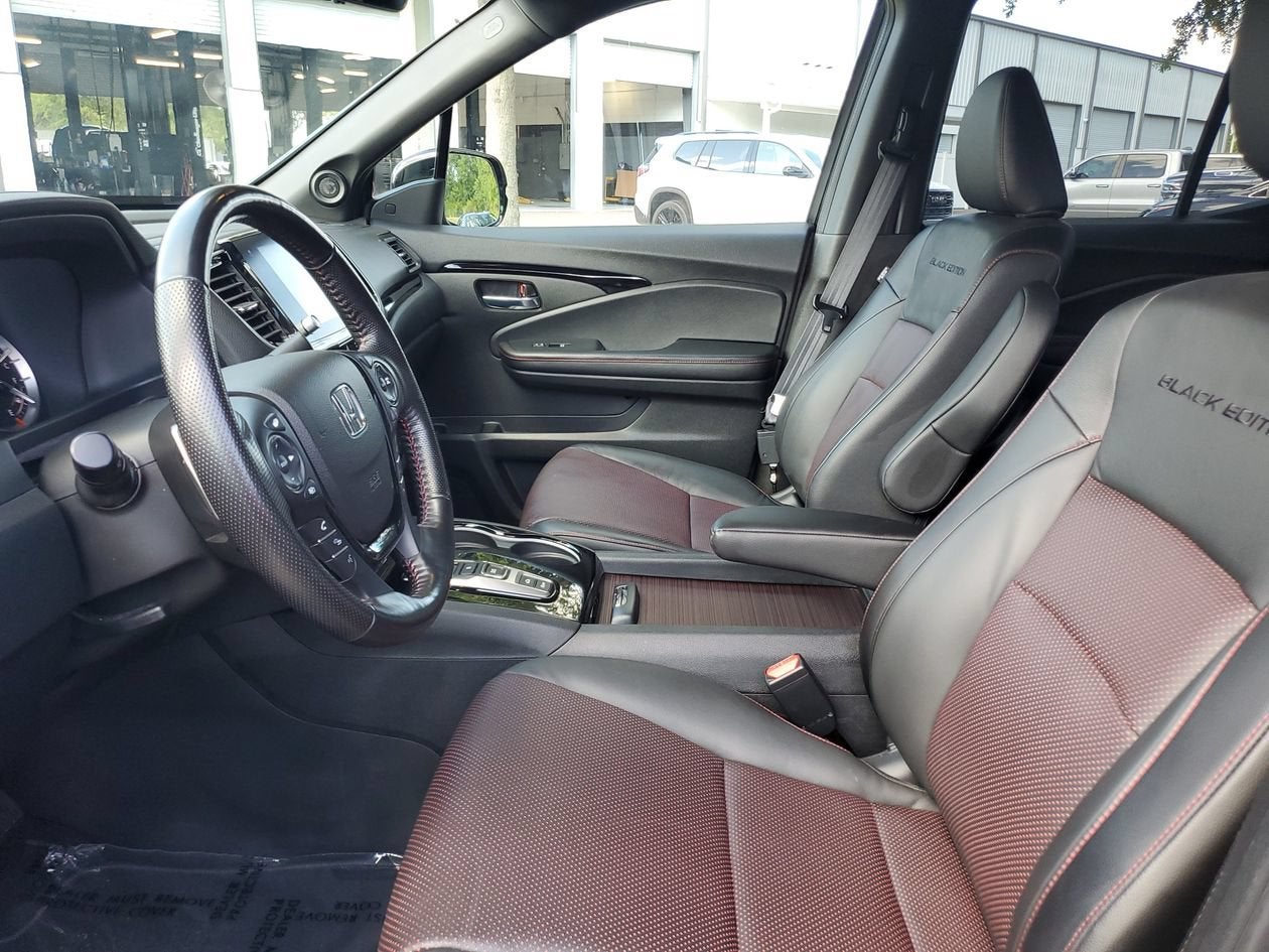 2022 Honda Ridgeline Black Edition