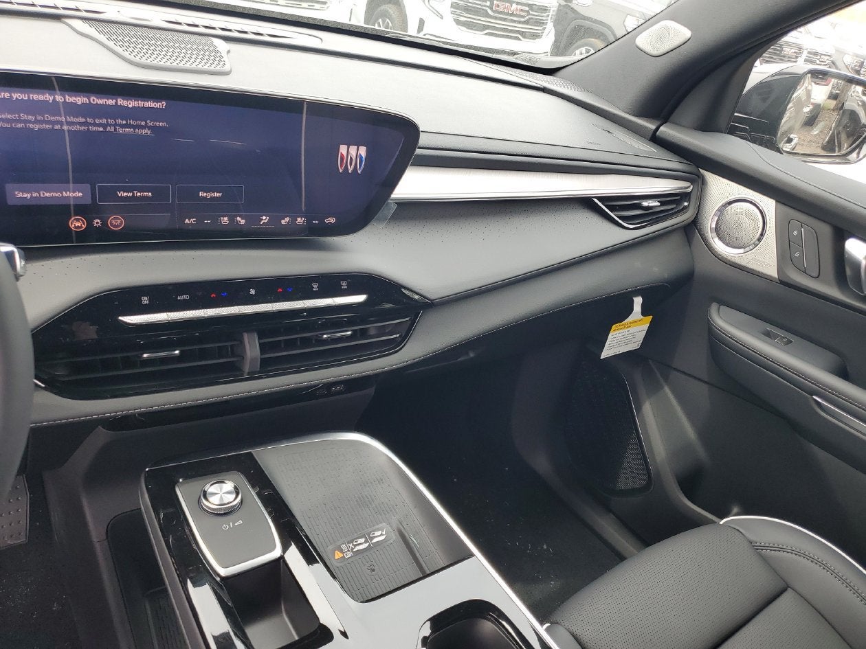 2027 Buick Enclave Avenir