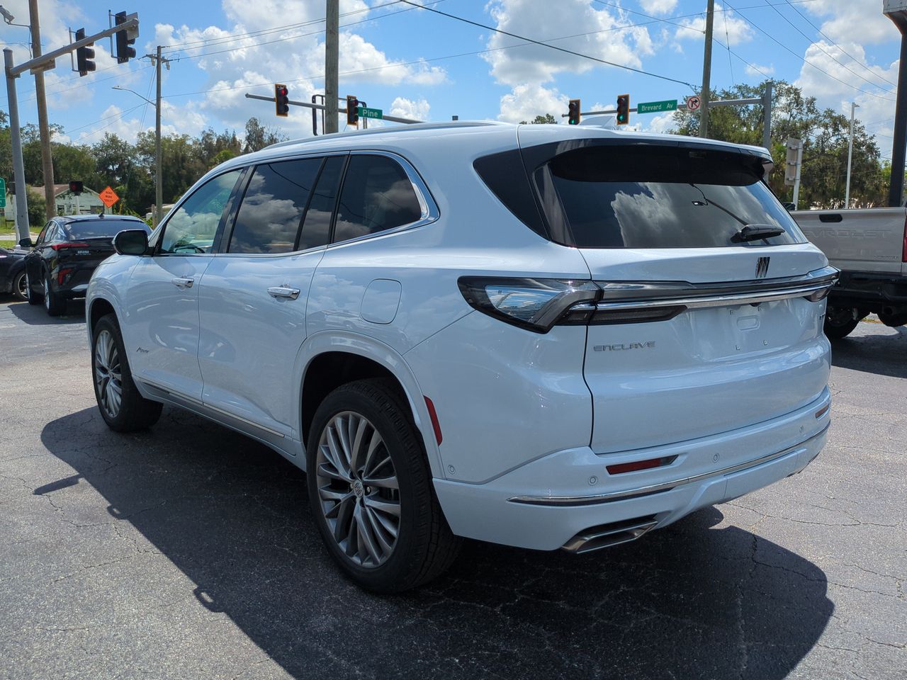 2026 Buick Enclave Avenir