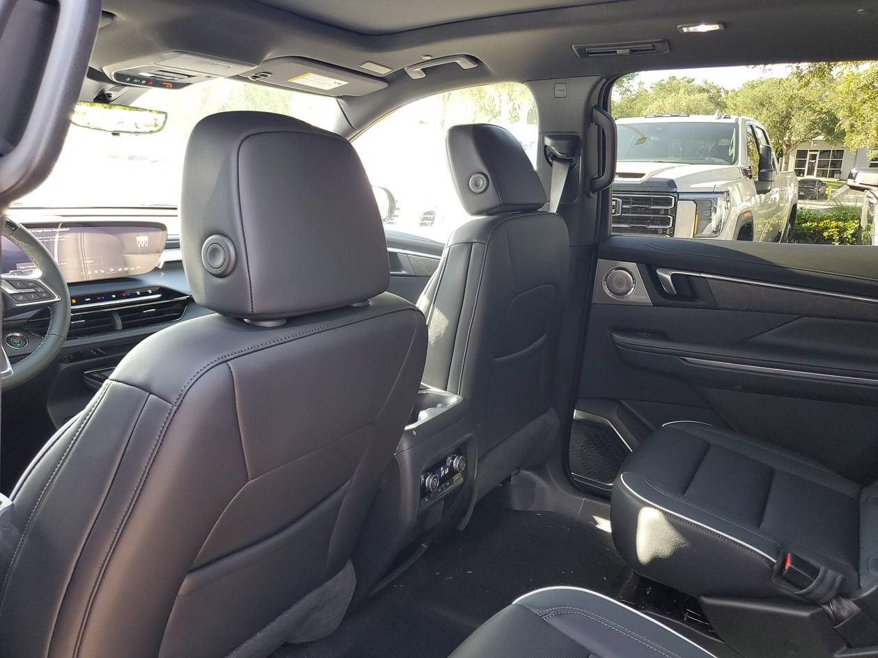 2027 Buick Enclave Avenir