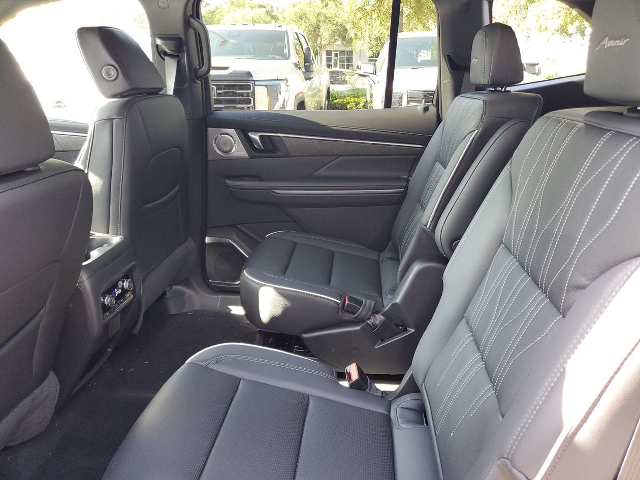 2027 Buick Enclave Avenir