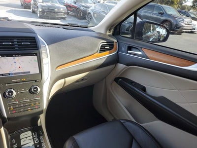 2019 Lincoln MKC Select