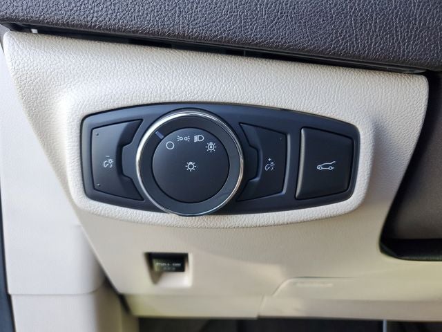 2019 Lincoln MKC Select