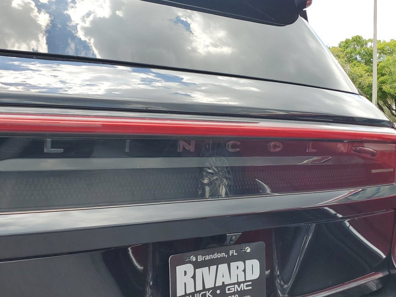 2025 Lincoln Navigator L Reserve