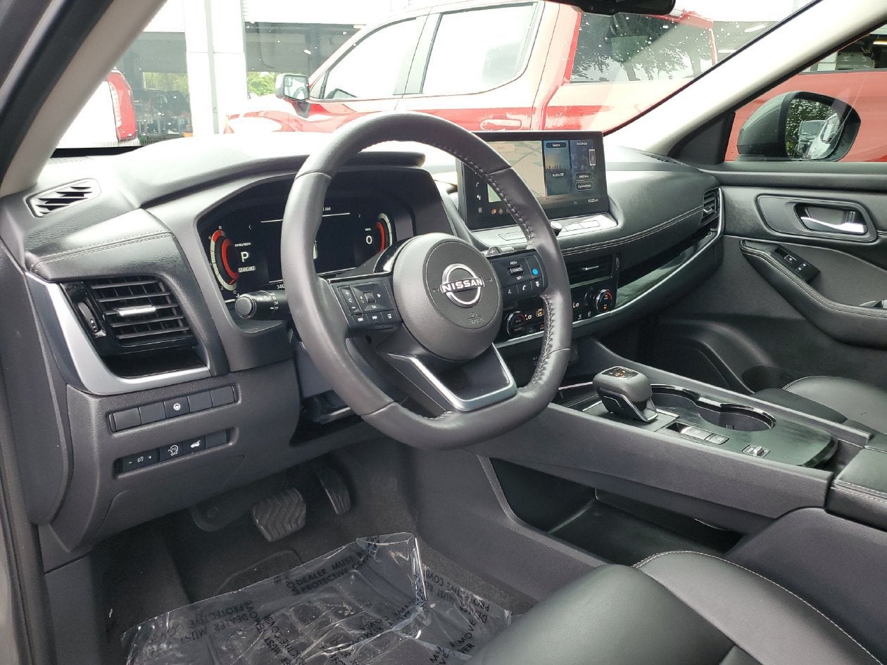 2024 Nissan Rogue SL