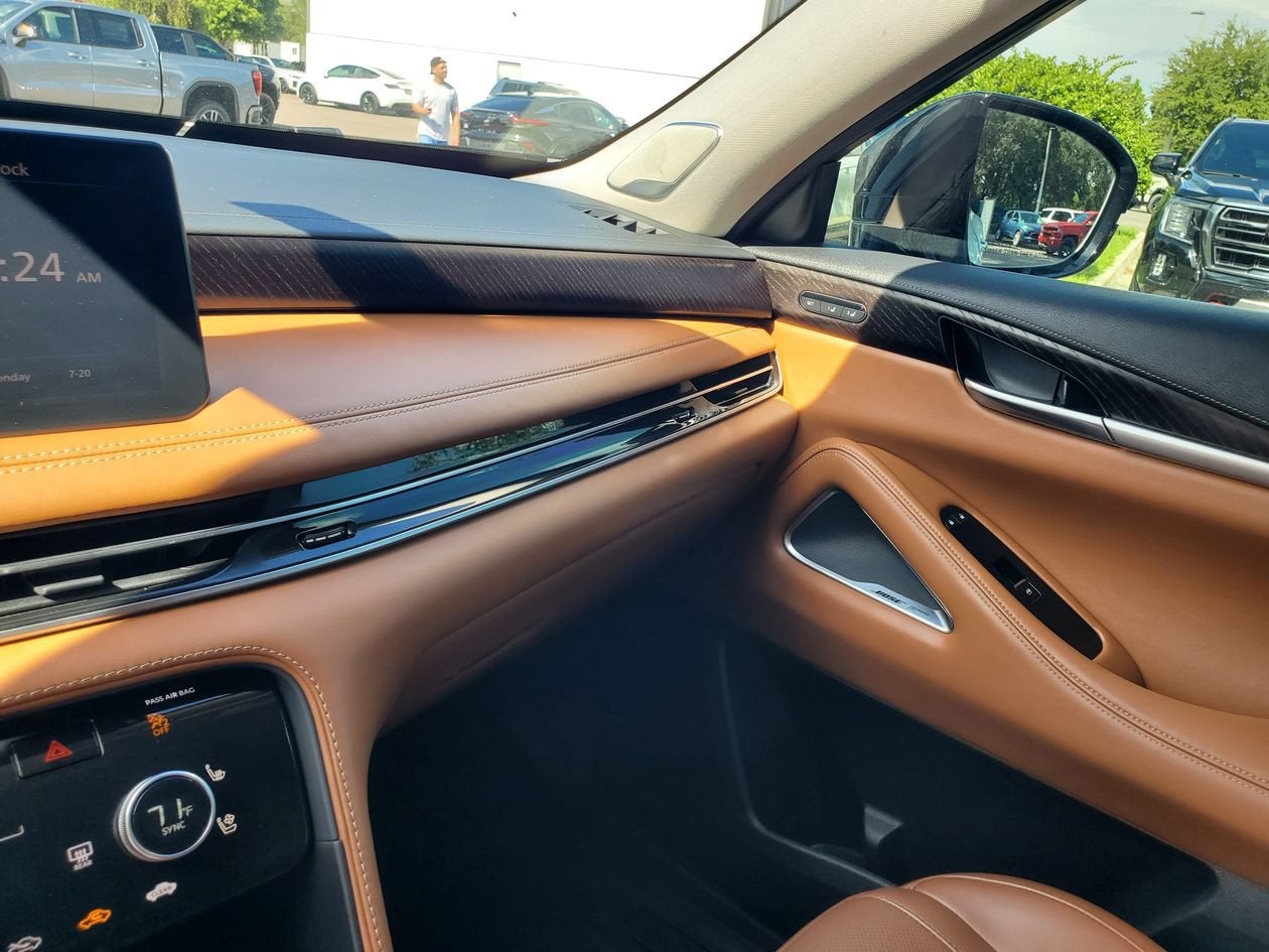 2024 INFINITI QX60 SENSORY