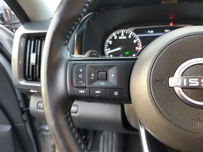 2025 Nissan Pathfinder SL