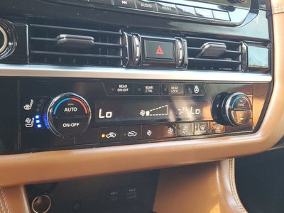 2022 Nissan Pathfinder Platinum 4WD