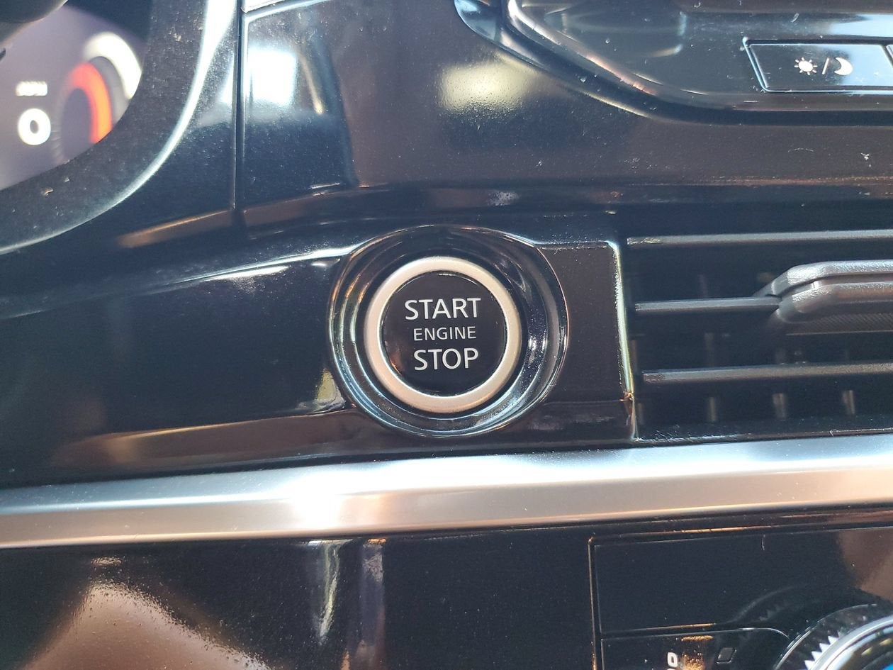 2022 Nissan Pathfinder Platinum 4WD